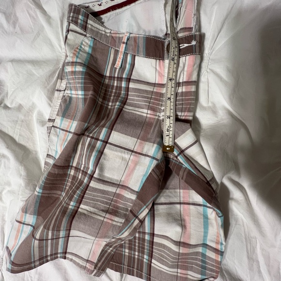 Hollister women’s shorts - Picture 6 of 9